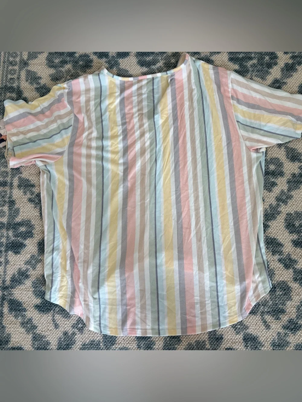 Ellen  Degeneres Rainbow Stripe Short Pajama Set